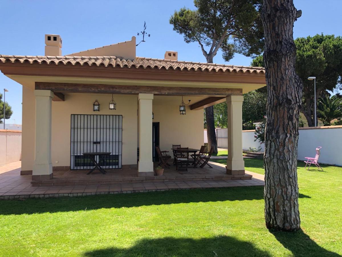 Moderno Y Amplio Chalet, Con Piscina Privada شيكلانا دي لا فرونتيرا المظهر الخارجي الصورة